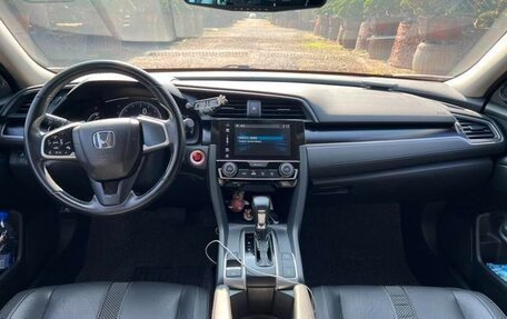 Honda Civic IX, 2021 год, 1 220 000 рублей, 9 фотография