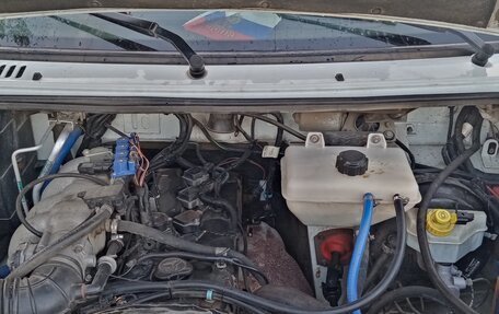 ЛуАЗ Patriot, 2013 год, 735 000 рублей, 10 фотография