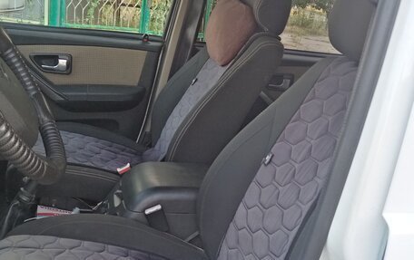 ЛуАЗ Patriot, 2013 год, 735 000 рублей, 13 фотография