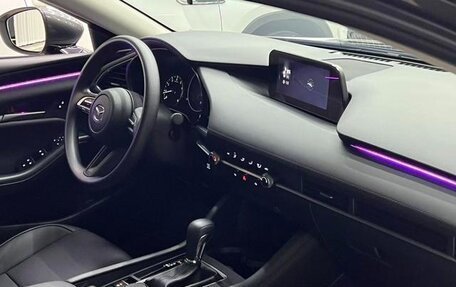 Mazda 3, 2022 год, 1 410 000 рублей, 11 фотография