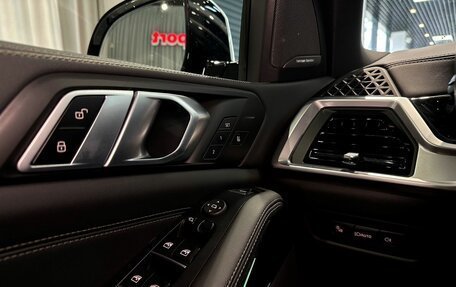 BMW X5, 2023 год, 13 800 000 рублей, 9 фотография