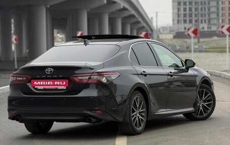 Toyota Camry, 2022 год, 3 050 000 рублей, 5 фотография