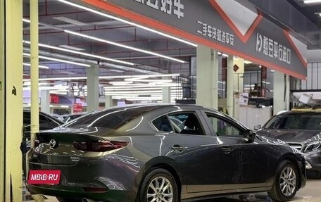 Mazda 3, 2022 год, 1 420 000 рублей, 3 фотография