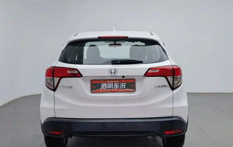 Honda Vezel, 2022 год, 1 285 000 рублей, 2 фотография