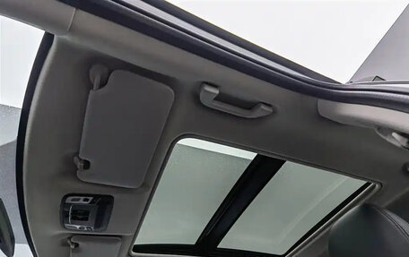 Honda Vezel, 2022 год, 1 285 000 рублей, 5 фотография