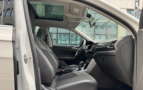 Volkswagen T-Cross I, 2022 год, 1 300 000 рублей, 9 фотография