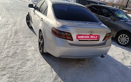 Toyota Camry, 2008 год, 950 000 рублей, 3 фотография