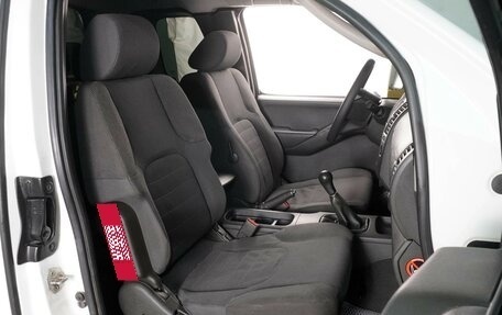 Nissan Navara (Frontier), 2007 год, 999 000 рублей, 8 фотография