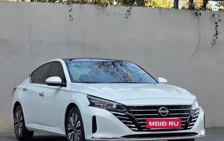 Nissan Altima VI (L34), 2023 год, 2 000 000 рублей, 3 фотография