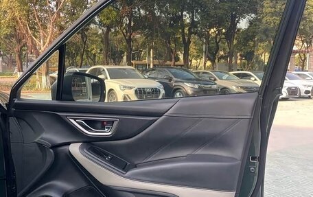 Subaru Forester, 2022 год, 2 900 000 рублей, 24 фотография