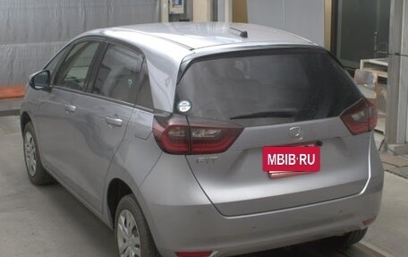 Honda Fit, 2022 год, 880 000 рублей, 3 фотография