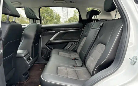 Haval H6, 2023 год, 1 450 000 рублей, 13 фотография