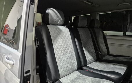 Volkswagen Caravelle T5, 2012 год, 2 400 000 рублей, 8 фотография