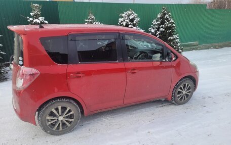 Toyota Ractis I, 2009 год, 530 000 рублей, 6 фотография
