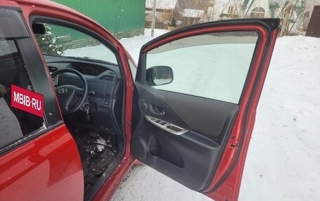 Toyota Ractis I, 2009 год, 530 000 рублей, 15 фотография