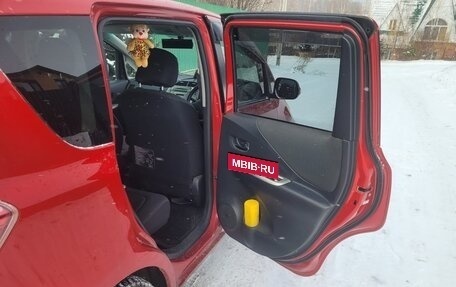 Toyota Ractis I, 2009 год, 530 000 рублей, 14 фотография