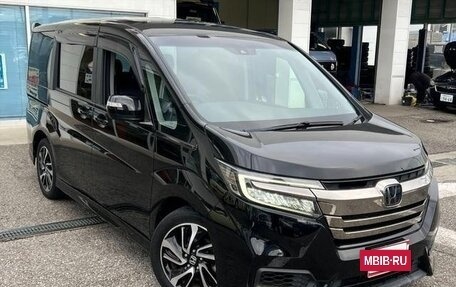 Honda Stepwgn IV, 2021 год, 1 500 000 рублей, 4 фотография