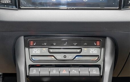 Skoda Karoq I, 2022 год, 2 690 000 рублей, 7 фотография