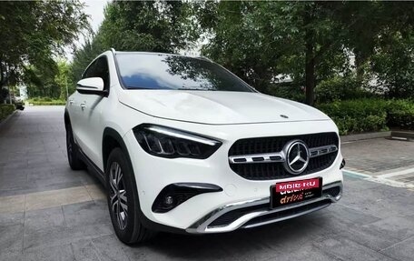 Mercedes-Benz GLA, 2025 год, 4 190 000 рублей, 3 фотография