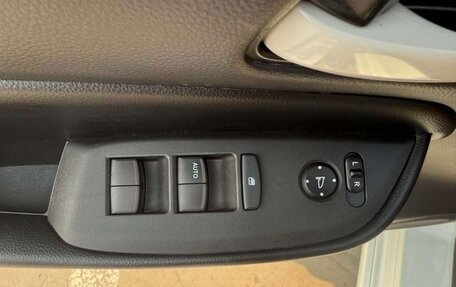 Honda Fit, 2022 год, 1 099 999 рублей, 12 фотография