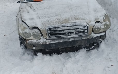 Hyundai Sonata IV рестайлинг, 2005 год, 150 000 рублей, 1 фотография