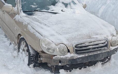 Hyundai Sonata IV рестайлинг, 2005 год, 150 000 рублей, 4 фотография