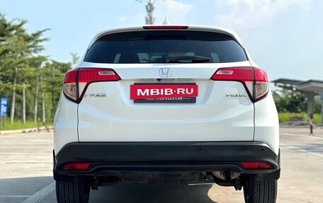 Honda Vezel, 2021 год, 1 300 000 рублей, 5 фотография