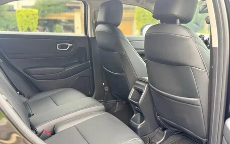 Honda Vezel, 2022 год, 1 600 000 рублей, 10 фотография