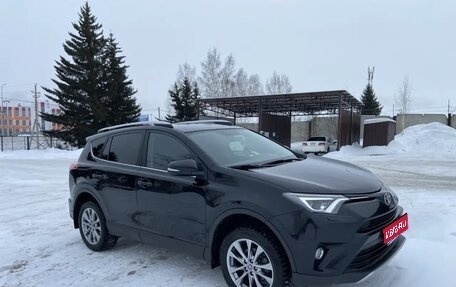 Toyota RAV4, 2019 год, 3 400 000 рублей, 1 фотография