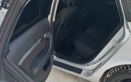 Audi A6, 2004 год, 820 000 рублей, 11 фотография