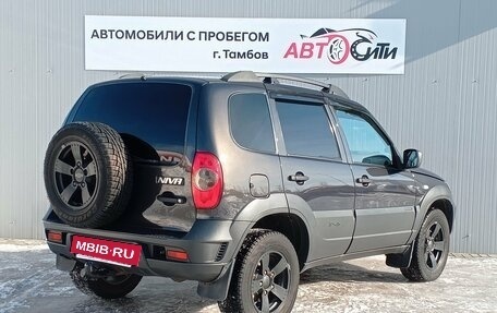 Chevrolet Niva I рестайлинг, 2017 год, 730 000 рублей, 6 фотография