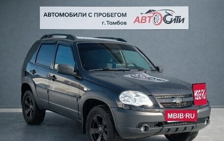 Chevrolet Niva I рестайлинг, 2017 год, 730 000 рублей, 4 фотография