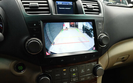 Toyota Highlander III, 2011 год, 2 300 000 рублей, 18 фотография