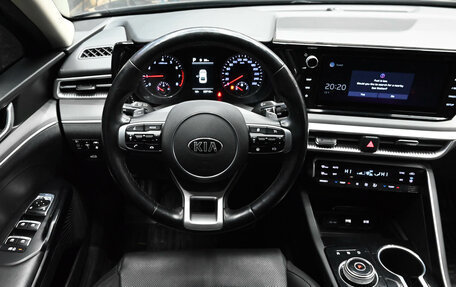 KIA K5, 2019 год, 2 700 000 рублей, 12 фотография