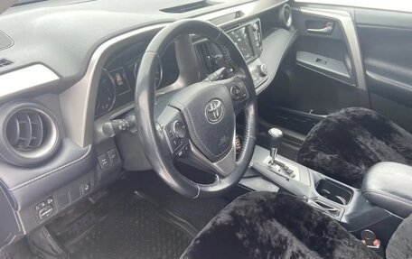 Toyota RAV4, 2019 год, 3 400 000 рублей, 5 фотография