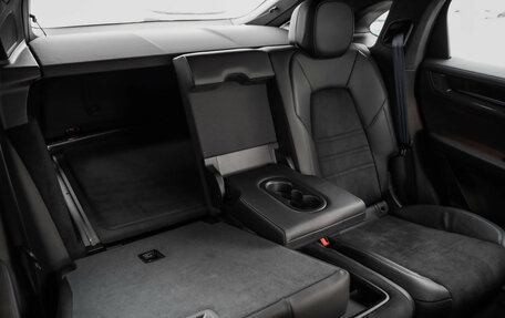 Porsche Cayenne III, 2023 год, 23 381 000 рублей, 32 фотография