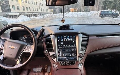 Chevrolet Tahoe IV, 2018 год, 4 750 000 рублей, 10 фотография