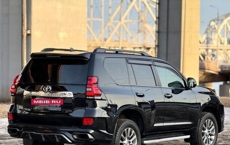 Toyota Land Cruiser Prado 150 рестайлинг 2, 2018 год, 6 150 000 рублей, 4 фотография