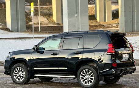 Toyota Land Cruiser Prado 150 рестайлинг 2, 2018 год, 6 150 000 рублей, 5 фотография