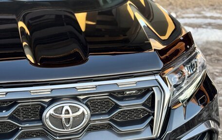 Toyota Land Cruiser Prado 150 рестайлинг 2, 2018 год, 6 150 000 рублей, 11 фотография