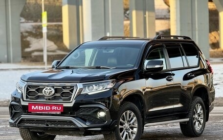 Toyota Land Cruiser Prado 150 рестайлинг 2, 2018 год, 6 150 000 рублей, 10 фотография