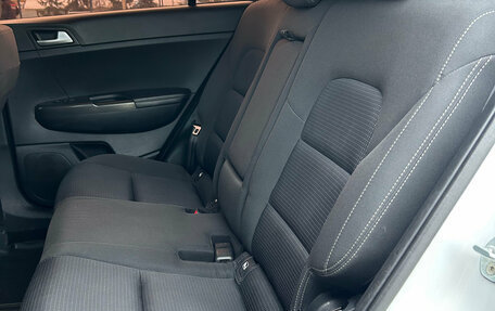 KIA Sportage IV рестайлинг, 2016 год, 1 640 000 рублей, 10 фотография