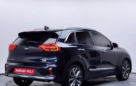 KIA Niro I, 2022 год, 1 490 000 рублей, 2 фотография