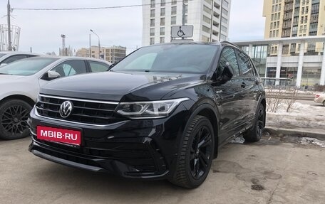 Volkswagen Tiguan II, 2021 год, 3 250 000 рублей, 1 фотография