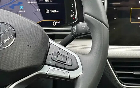 Volkswagen Tiguan II, 2024 год, 3 560 500 рублей, 12 фотография