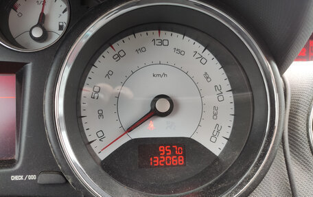 Peugeot 408 I рестайлинг, 2013 год, 550 000 рублей, 2 фотография