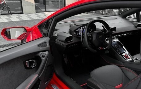 Lamborghini Huracán, 2022 год, 27 990 000 рублей, 27 фотография