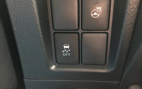 Toyota Land Cruiser Prado 150 рестайлинг 2, 2015 год, 3 600 000 рублей, 11 фотография