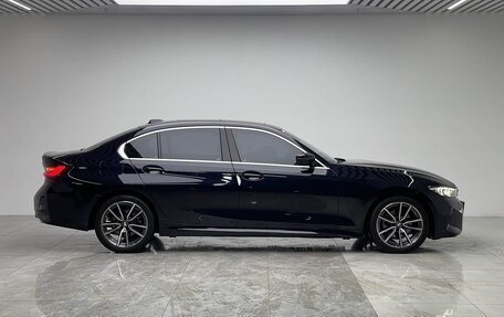 BMW 3 серия, 2025 год, 4 390 000 рублей, 14 фотография