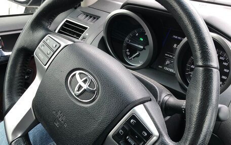 Toyota Land Cruiser Prado 150 рестайлинг 2, 2015 год, 3 600 000 рублей, 9 фотография